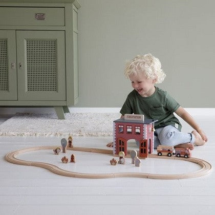 Gioco della caserma dei pompieri in legno
