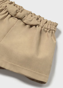 Pantalone corto giallino con fiocco