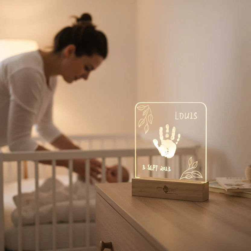 Cornice Illuminata Personalizzabile 'Olive Tree' -