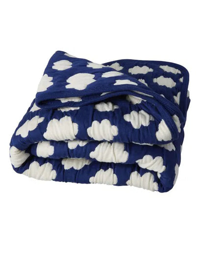 Copertina Trapuntata in Cotone con Nuvole Blu e Crema (95x75 cm)