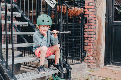Casco Scoot & Ride - Con chiusura magnetica