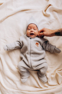 Tutina Onesie in Pile di Cotone Biologico con Ricamo