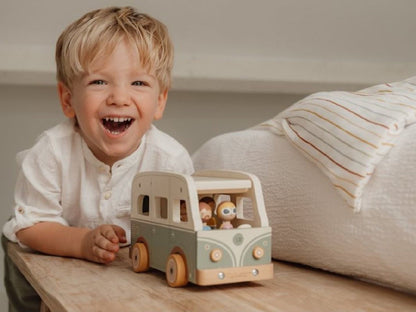 Camper Vintage in Legno FSC con Personaggi e Accessori Little Dutch (18+ Mesi)