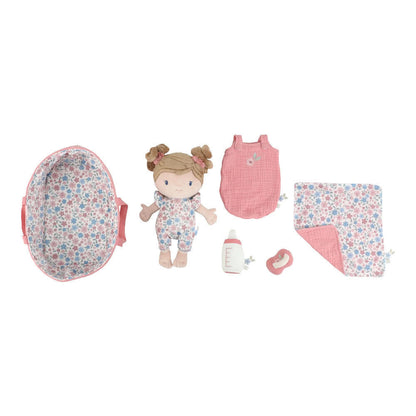 Set Bambola di Stoffa 'Rosa' Little Dutch con Cesta Portaletino e Accessori Magnetici