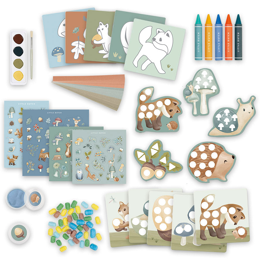 Set creativo con diverse attività