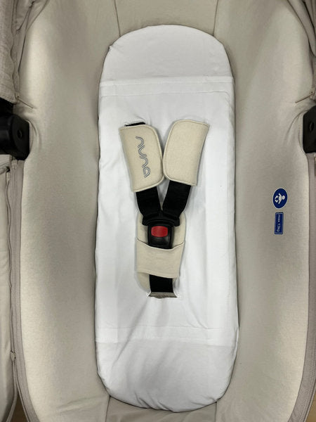 Coprimaterasso angolato per carrozzina Pipi-no - per Nuna Cari Next e Joie Calmi- CON ASOLE