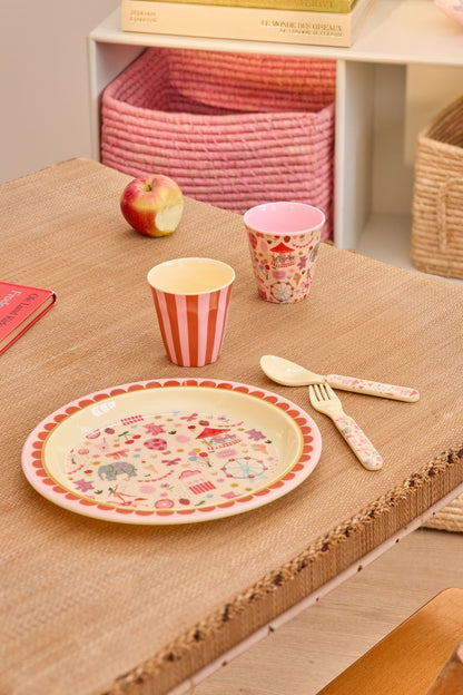 Piatto piano per bambini