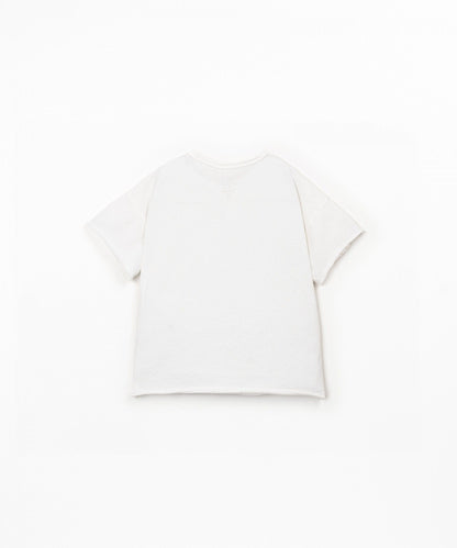 T-SHIRT DI MAGLIA