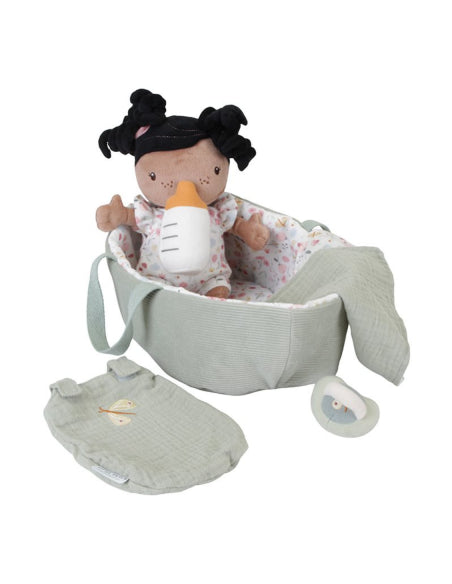Bambola di stoffa con accessori