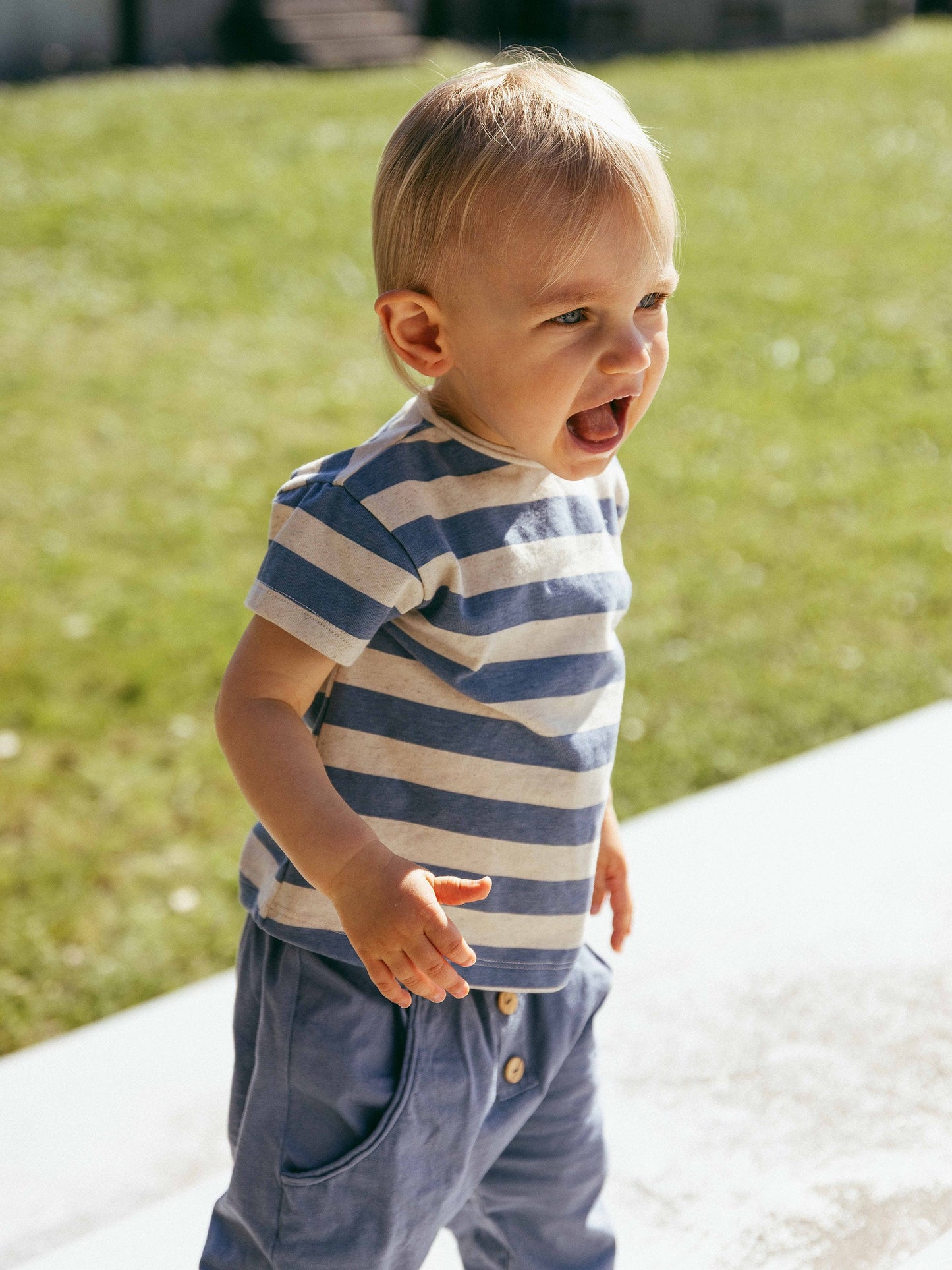 T-shirt in Jersey di Cotone e Lino a Righe