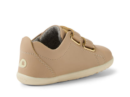 STEP UP GRASS COURT WARM TAUPE