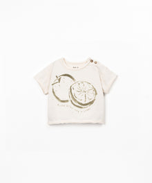 T-SHIRT DI MAGLIA