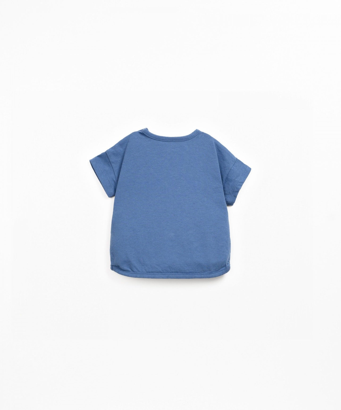 T-SHIRT DI MAGLIA