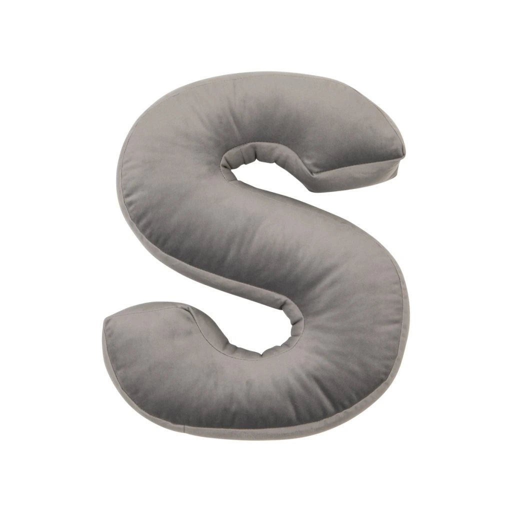 Lettera in velluto C