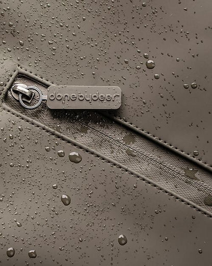 Zaino Cambio con Fasciatoio Ripiegabile e Ganci Passeggino