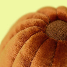 Peluche morbido Amuseables Carole Canelé - Il Pasticcino Artigiano