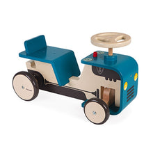 Cavalcabile trattore in legno 12+