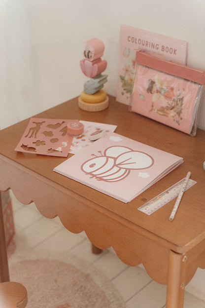 Set di cancelleria con astuccio