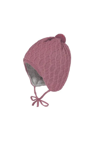 Cappellino in lana merino con treccia e pompon