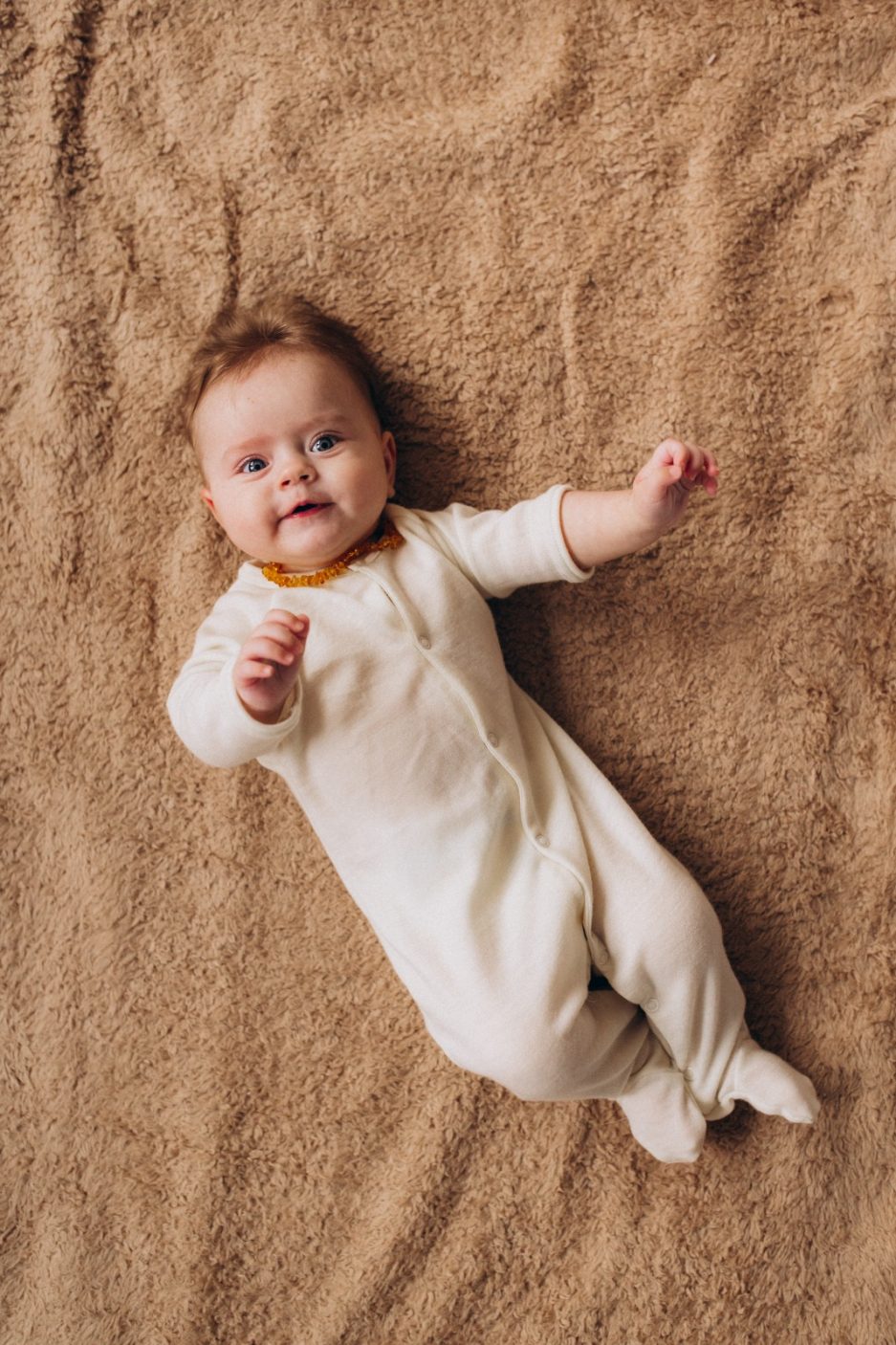 Tutina con Piedini in lana merino e seta (85% Lana Merino, 15% Seta Certificata Oeko-Tex)