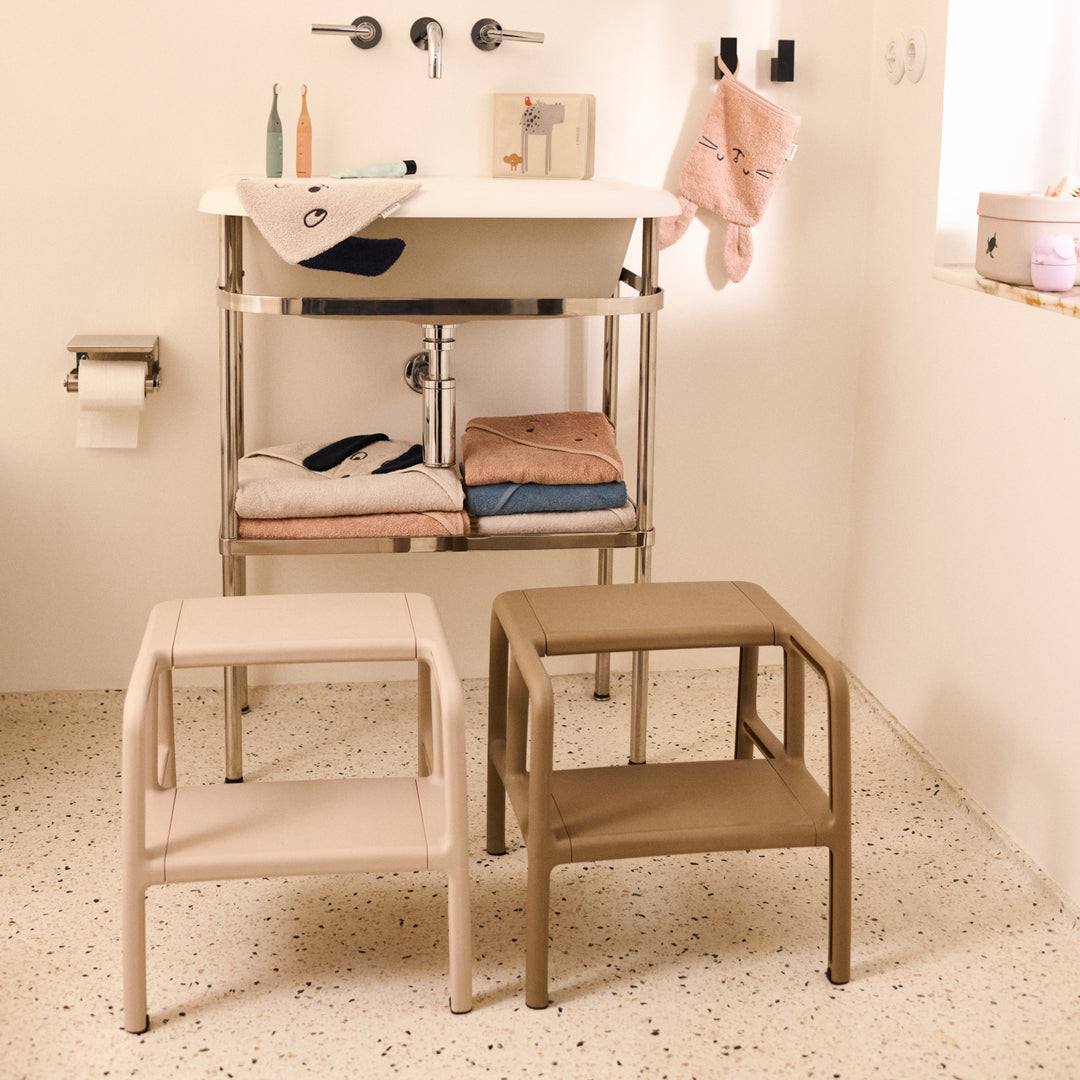 Sgabello Melanie a 2 gradini antiscivolo per Bambini - in PP Riciclato