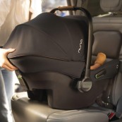 Nuna - Seggiolino Pipa Urbn - con innovativo sistema ISOFIX integrato! - Colore Nuna: Caviar