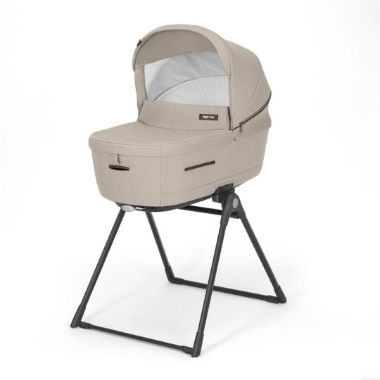 Inglesina - Trio Aptica 2023 con seggiolino Darwin Recline - Compreso di  telaio. Acquistalo ora sul nostro e-shop! - Colore Inglesina: Pashmina Beige