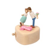 Wooderful Life - Carillon in legno il Bacio. Acquista ora sul nostro E-Shop!